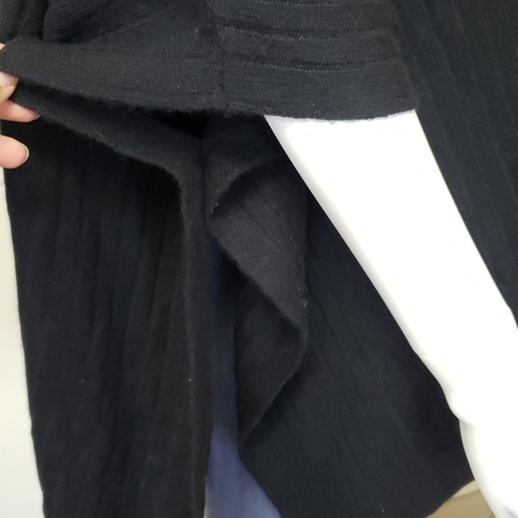 *SOLD*NWOT Halogen Cashmere Poncho Sweather - Picture 4 of 7